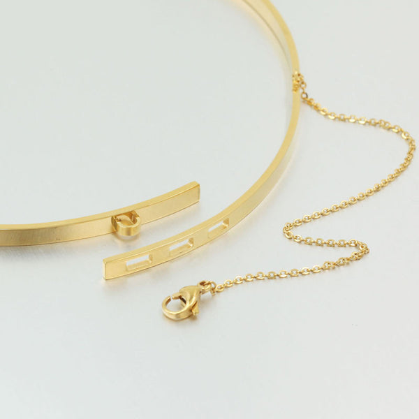 Choker Necklace